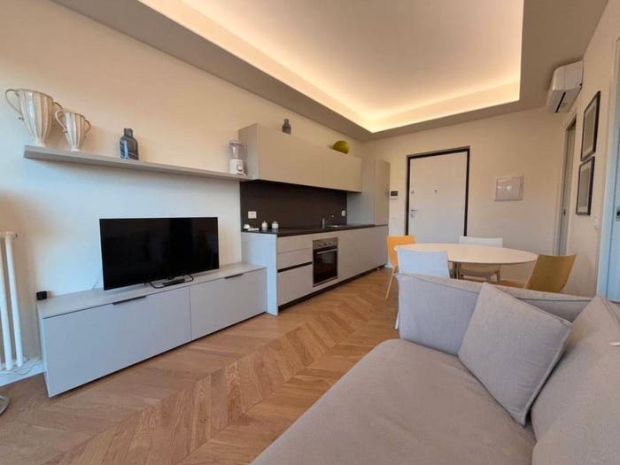 Appartamento bilocale in vendita in Via Ercole Oldofredi, Isola, Milano