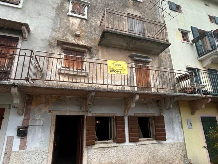 Casa con 6 locali in vendita in Contrada Dosso Gervasio, Corbiolo, Bosco Chiesanuova