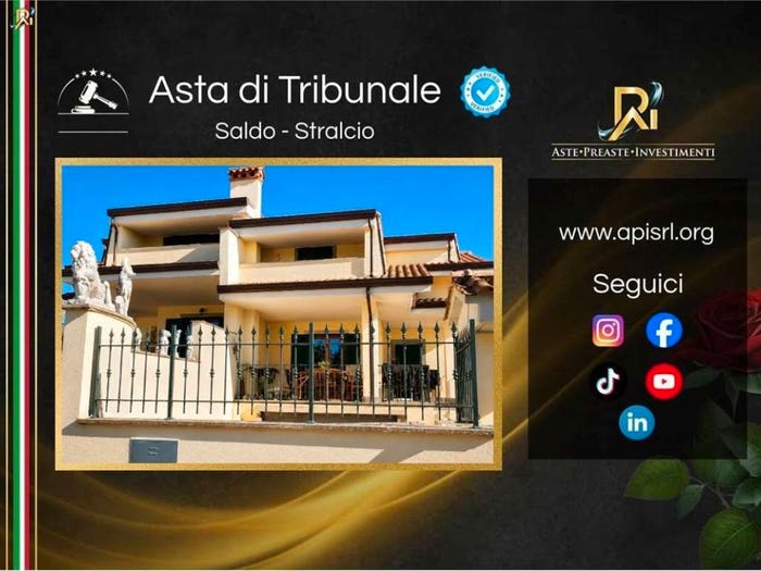 Casa quadrilocale in vendita in Via Colle Cagioli, Centro, Lariano