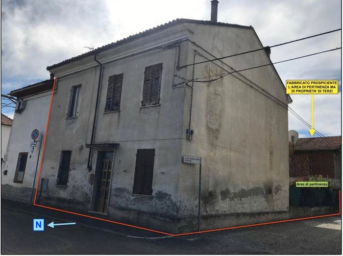Casa con 6 locali in vendita in Via S Giuliano Nuovo, Castelceriolo, Alessandria