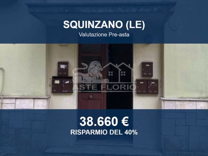 Appartamento con 6 locali in vendita in Via Montegrappa, Squinzano