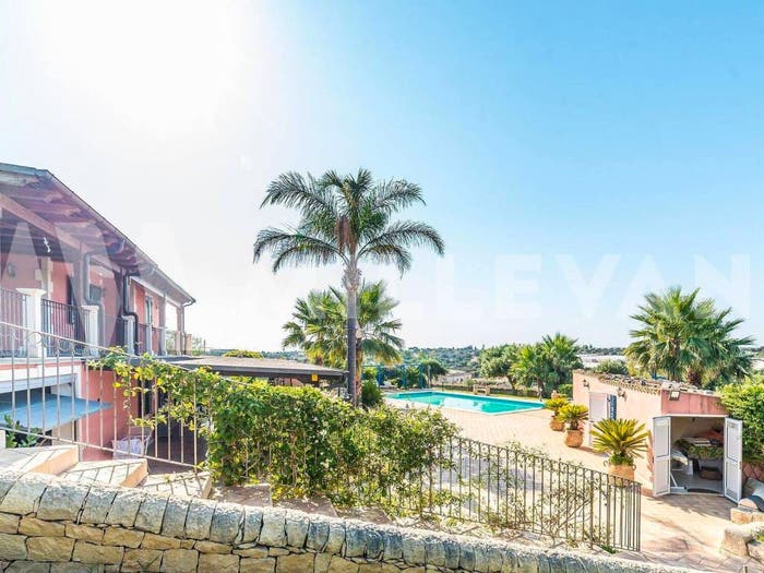 Casa con 6 locali in vendita in SP, Marina di Modica, Modica