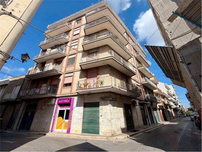 Appartamento trilocale in vendita in Via XX Settembre, Centro, Andria