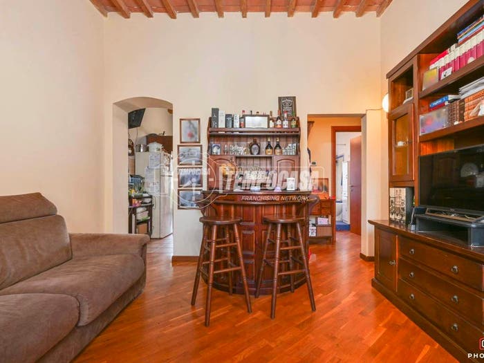 Appartamento quadrilocale in vendita in Via Sproni, Cisternone, Livorno