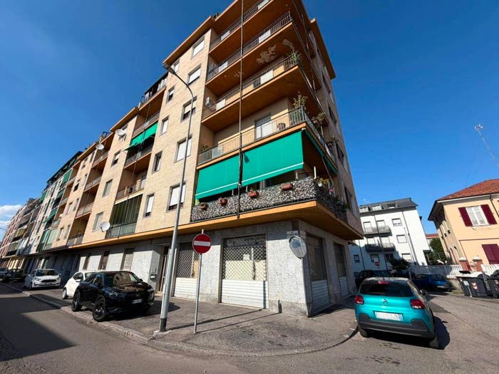 Appartamento trilocale in vendita in VIA TONSO, Europa, Alessandria
