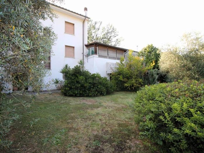 Casa con 6 locali in vendita in Via di Poggio Seconda, Nozzano Arliano, Lucca