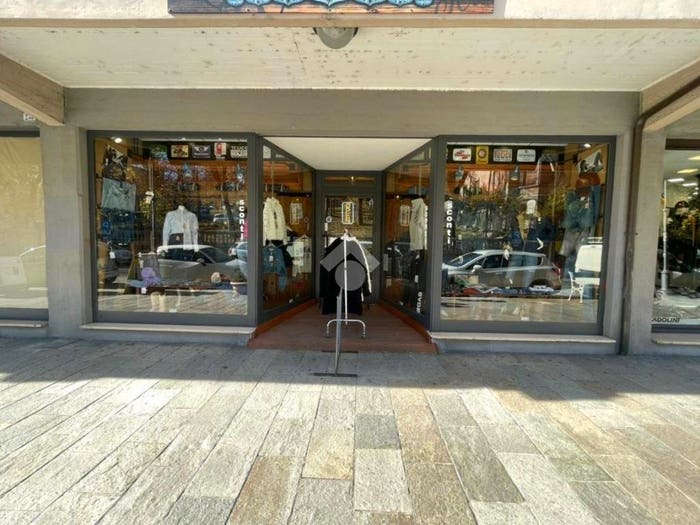 Appartamento bilocale in vendita in Via Giardini, Centro, Pavullo nel Frignano