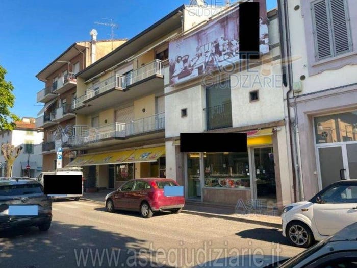 Appartamento con 6 locali in vendita in Via Giuseppe Mazzini MontecatiniTerme PT Italia, MontecatiniTerme