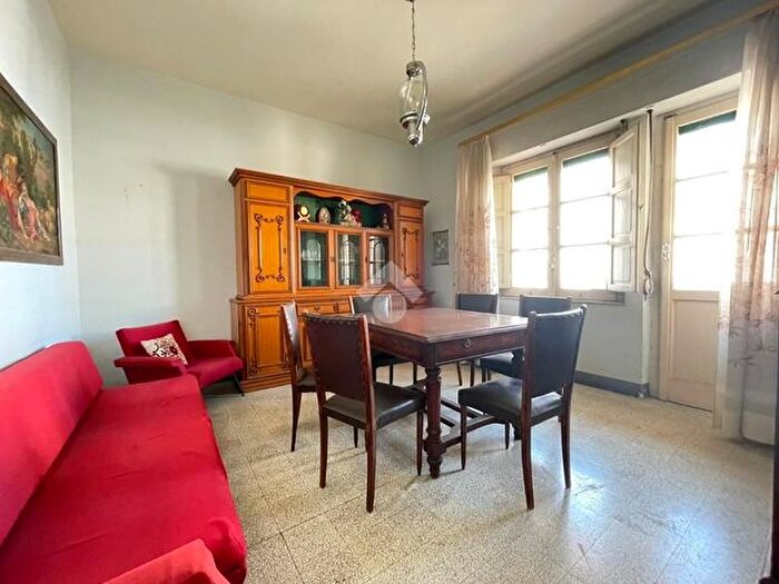 Appartamento trilocale in vendita in Via Mercalli, Reggio Calabria
