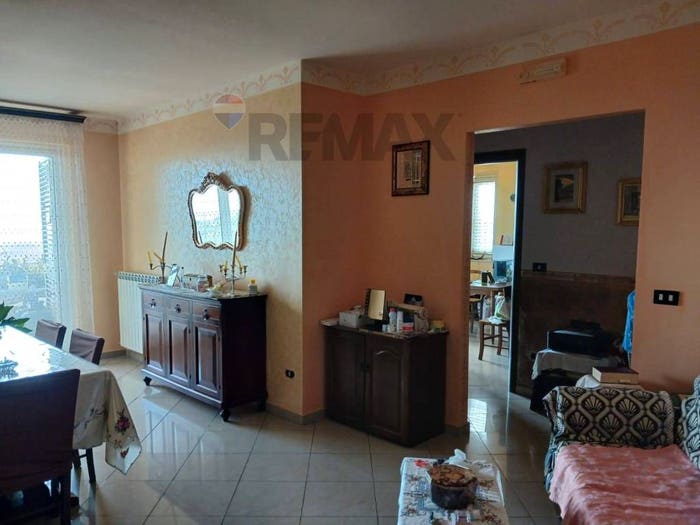 Appartamento con 6 locali in vendita in Via Che Guevara Ernesto, Favara