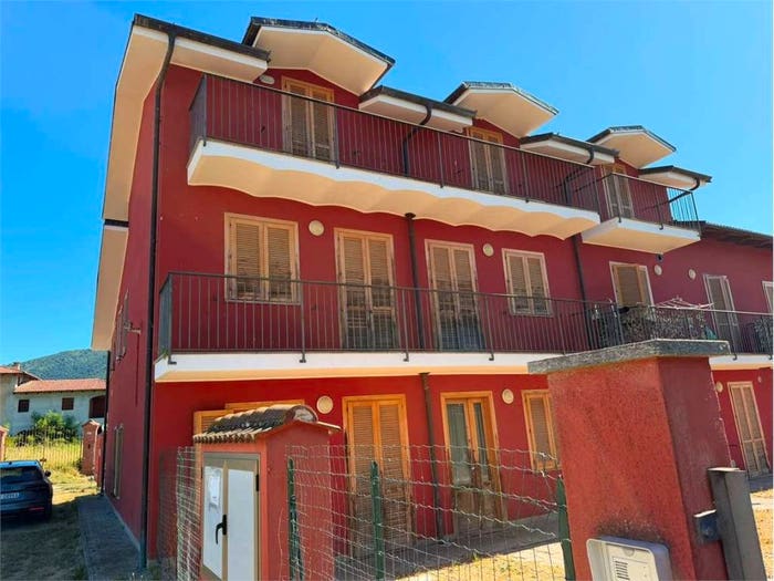 Appartamento quadrilocale in vendita in strada Piossasco, Cumiana