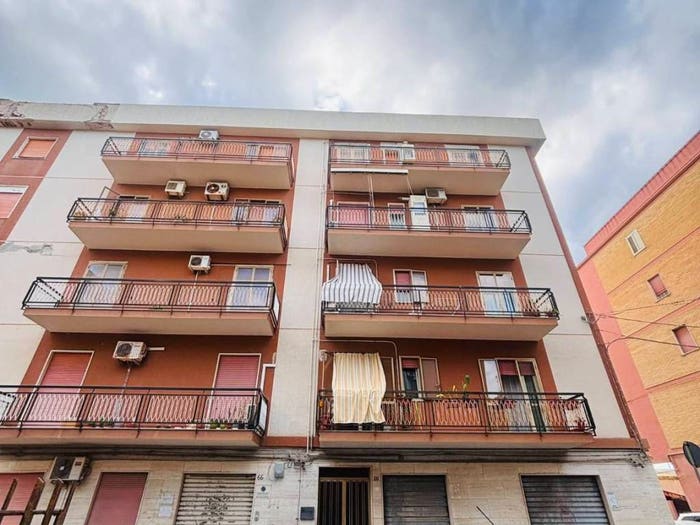 Appartamento con 5 locali in vendita in VIA LUIGI PIRANDELLO, Centro, Augusta