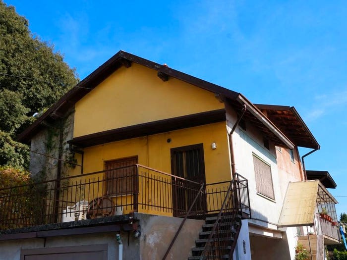 Appartamento trilocale in vendita in Via Boarolo, Piazza Caduti, Sotto il Monte Giovanni XXIII