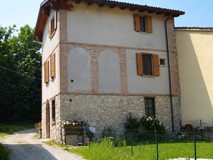 Casa in vendita in LOCALIT CASTELLANA, Lugagnano Val d'Arda