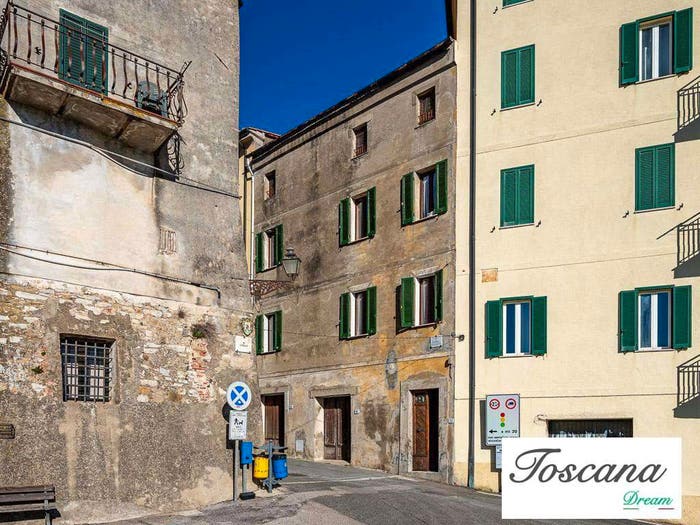 Appartamento con 6 locali in vendita in Centro, Monterotondo Marittimo