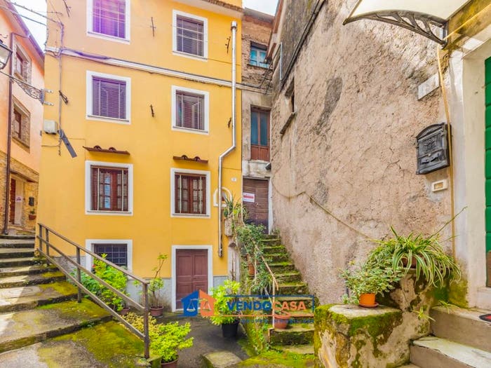 Casa con 5 locali in vendita in Via San Gemignano, San Carlo Antona, Massa