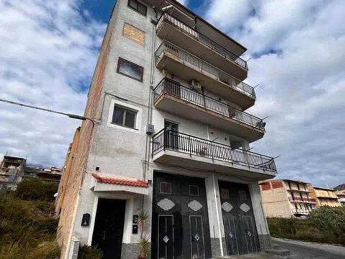 Appartamento quadrilocale in vendita in Via Selinunte, Centro, Misilmeri