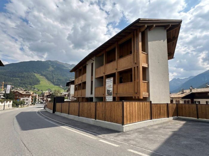 Appartamento trilocale in vendita in Via Stelvio, Centro, Bormio