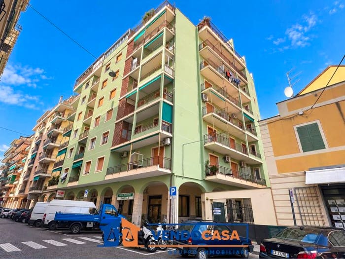 Appartamento con 5 locali in vendita in Corso Europa, Centro, Loano