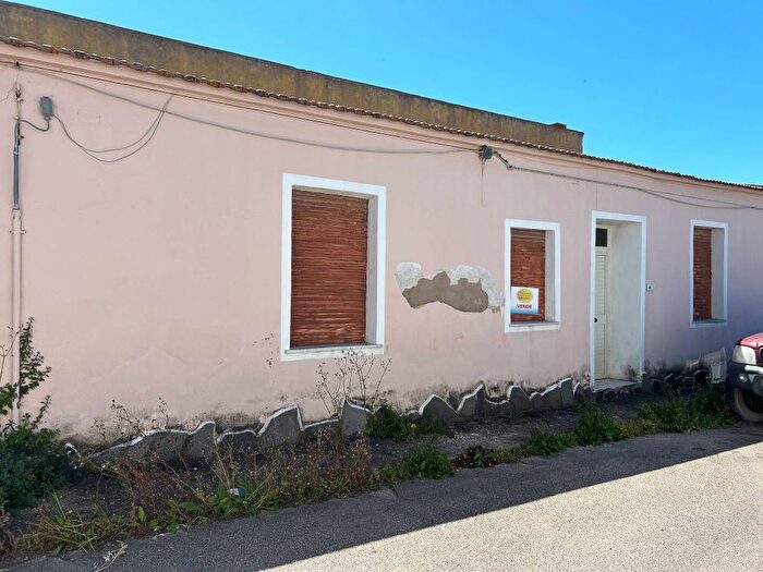Casa con 5 locali in vendita in Via Leonardo da Vinci, Sedini