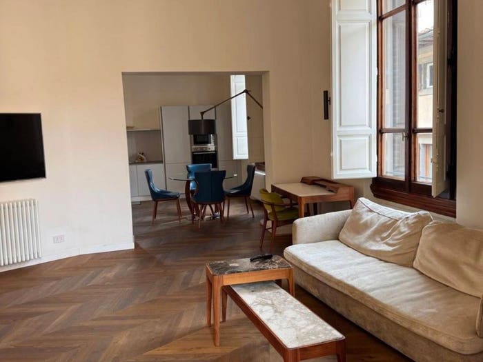 Appartamento quadrilocale in vendita in Piazza di Madonna degli Aldobrandini, Piazza della Repubblica, Firenze