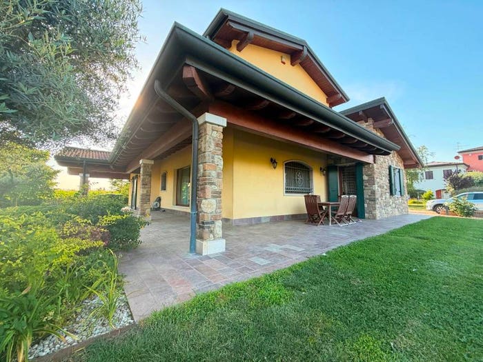 Casa con 6 locali in vendita in Via Engazzà, Engazzà Crosara, Salizzole