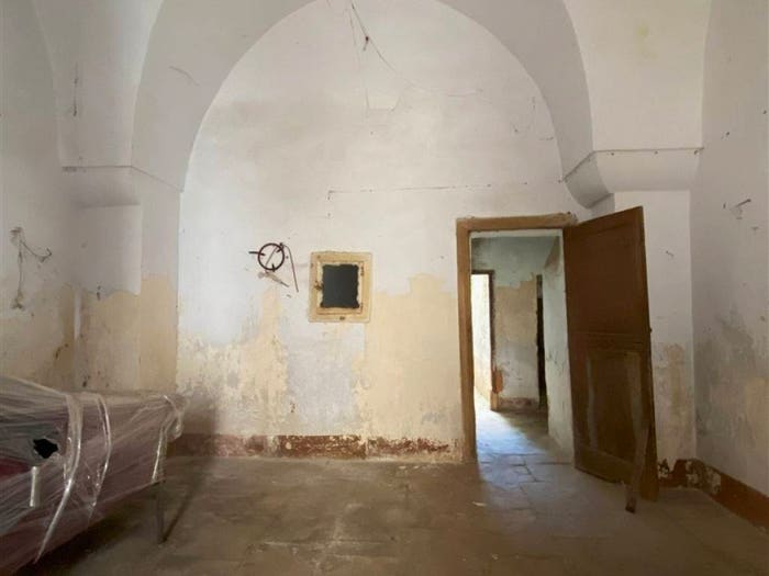 Casa quadrilocale in vendita in Via Calvario, Noha, Galatina