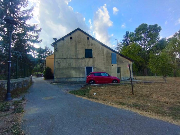 Casa con 6 locali in vendita in Via Case Sottane, Centro, Pontinvrea