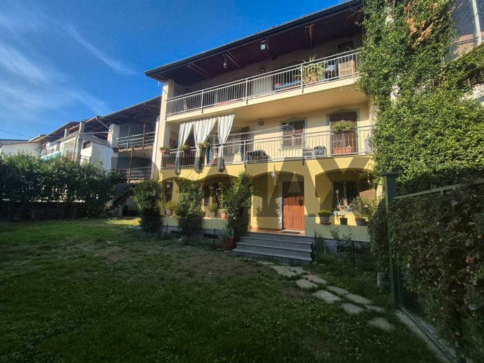 Casa con 6 locali in vendita in Via Conti San Martino San Giovanni, San Giovanni, Castellamonte