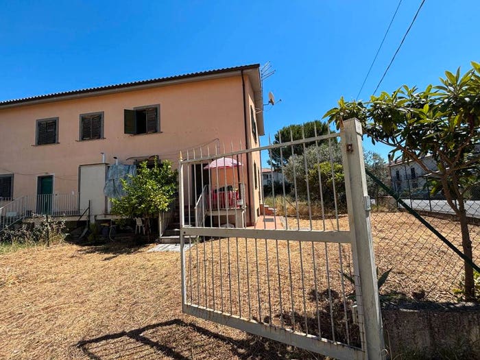 Casa trilocale in vendita in Via Salaria Vecchia, Acquaviva, Nerola