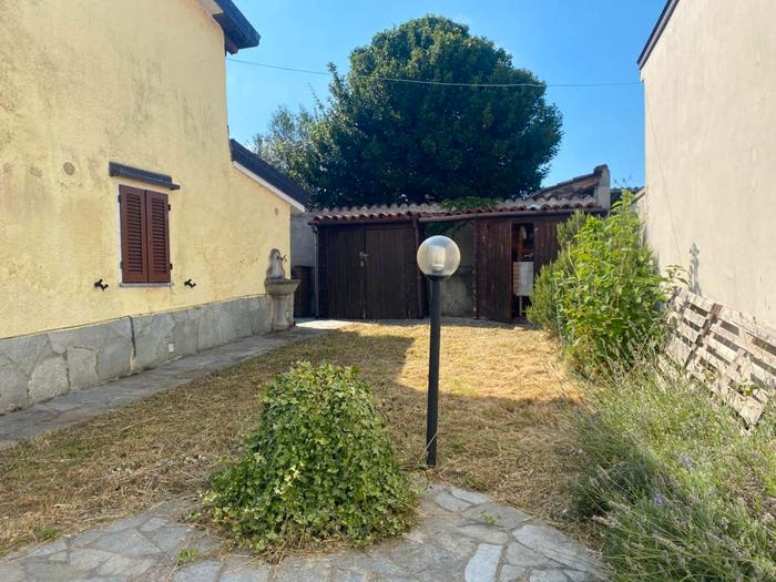 Casa trilocale in vendita in Borgonovo Val Tidone