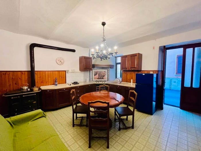 Casa trilocale in vendita in Via Fratelli Bianchetto, Capovilla Castello, Lessona