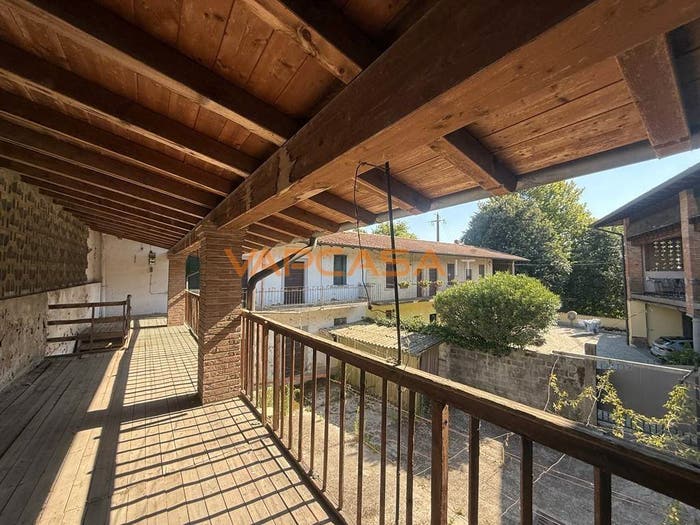 Casa quadrilocale in vendita in VIA SAN ROCCO, Pontoglio