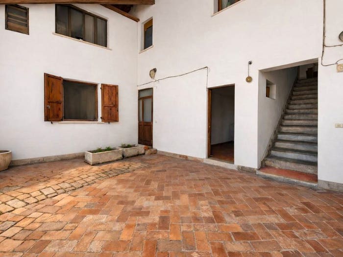 Casa con 6 locali in vendita in Via Olmi, Chiari