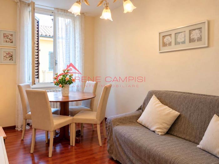 Appartamento quadrilocale in affitto in Via Montebello, Borgo Ognissanti Il Prato, Firenze