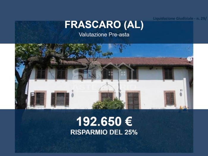 Casa con 6 locali in vendita in Via Casarogna A e B, Frascaro