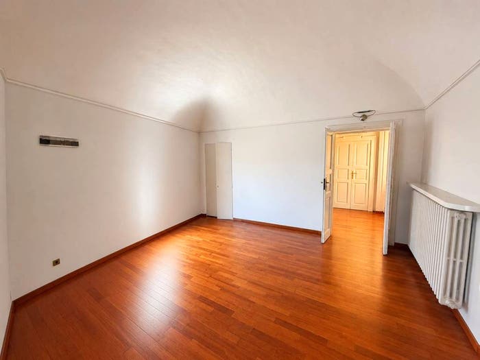 Appartamento con 6 locali in vendita in Centro, Acqui Terme