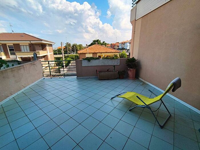 Casa bilocale in vendita in Via delle Paranze, Gimarra, Fano