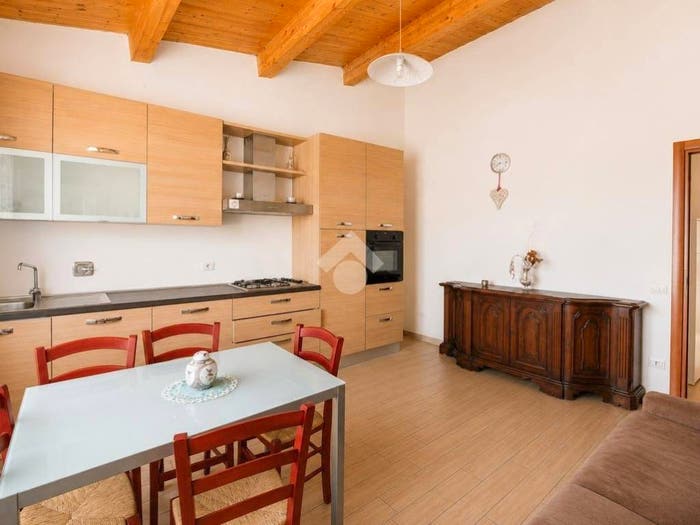 Appartamento con 6 locali in vendita in Via C Ginori, Marina di Cecina, Cecina