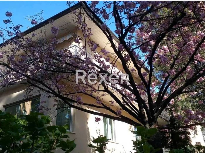 Casa con 6 locali in vendita in Via Winkel, Centro, Merano