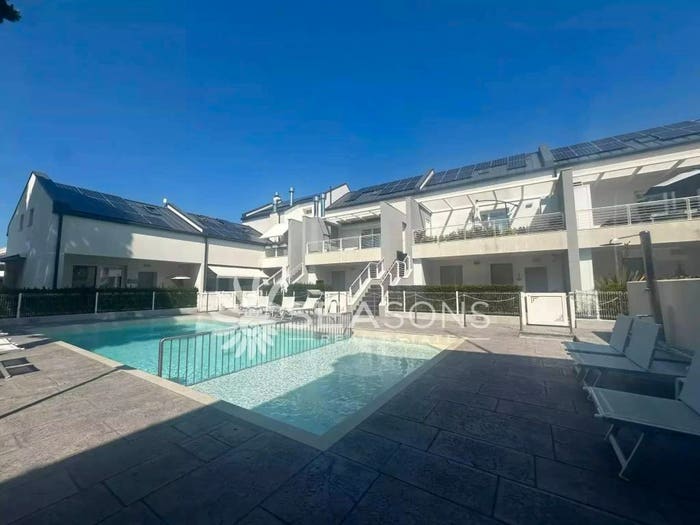 Appartamento trilocale in vendita in Via Equilio, Lido Centro Ovest, Jesolo