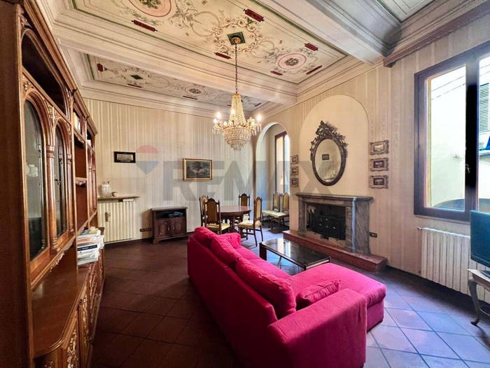 Appartamento quadrilocale in vendita in Via dei Bibbiena, San Vitale, Bologna