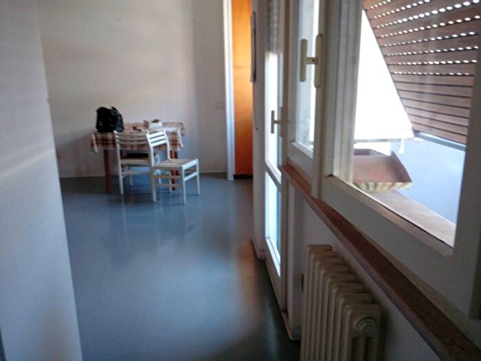 Appartamento bilocale in vendita in Via Aprile, Borgo Rodi, Ancona