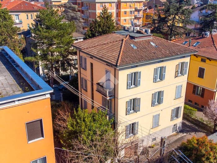Appartamento trilocale in vendita in Via Vincenzo Bellini, Stadio Cittadella, Parma