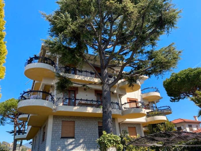 Appartamento bilocale in vendita in Via Giulio Cesare, Piani di Borghetto Ospedale, Bordighera