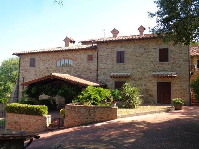 Casa con 6 locali in vendita in Rigutino, Arezzo