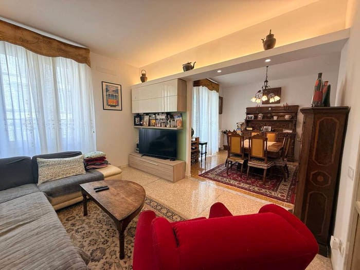 Appartamento con 6 locali in vendita in Via Marsilio Ficino, Libertà Savonarola, Firenze