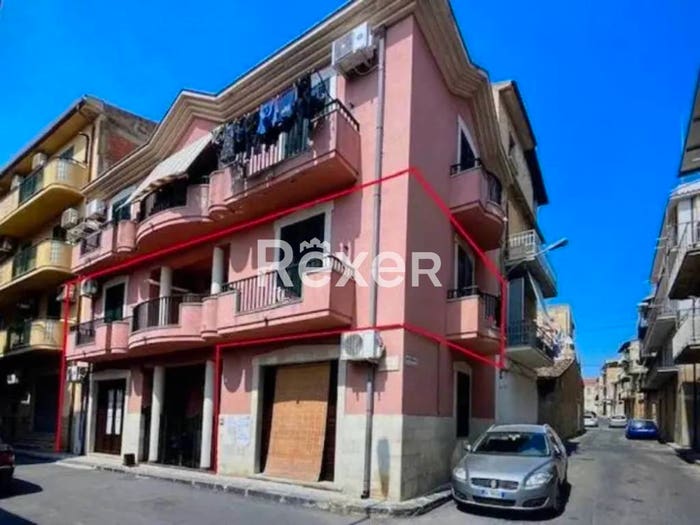 Appartamento trilocale in vendita in Via A Da Messina, Niscemi