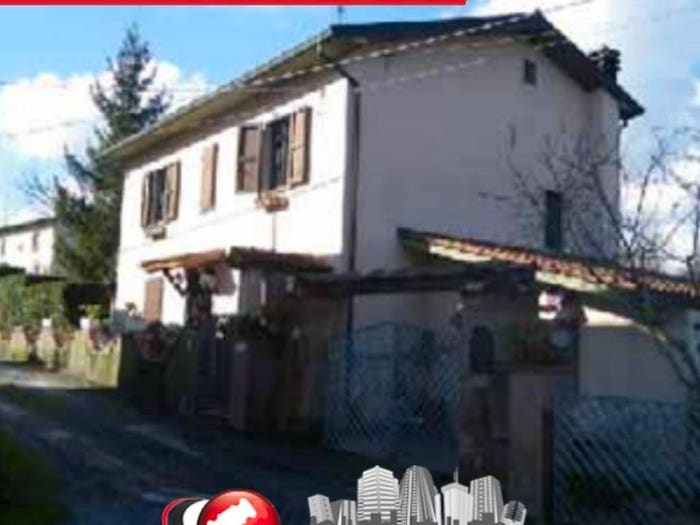 Casa con 6 locali in vendita in Via di Balzello Fucecchio FI Italia, Fucecchio