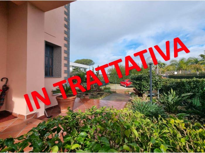 Casa quadrilocale in vendita in Via Matilde Serao, Quarto